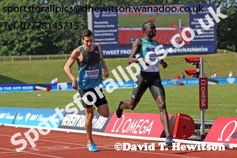 David Rudisha (KEN) holds on to win from Pierre-Ambroise Bosse (FRA) 600 metres, IAAF Diamond League, Birmingham. Photo: David T. Hewitson/Sports for All Pics